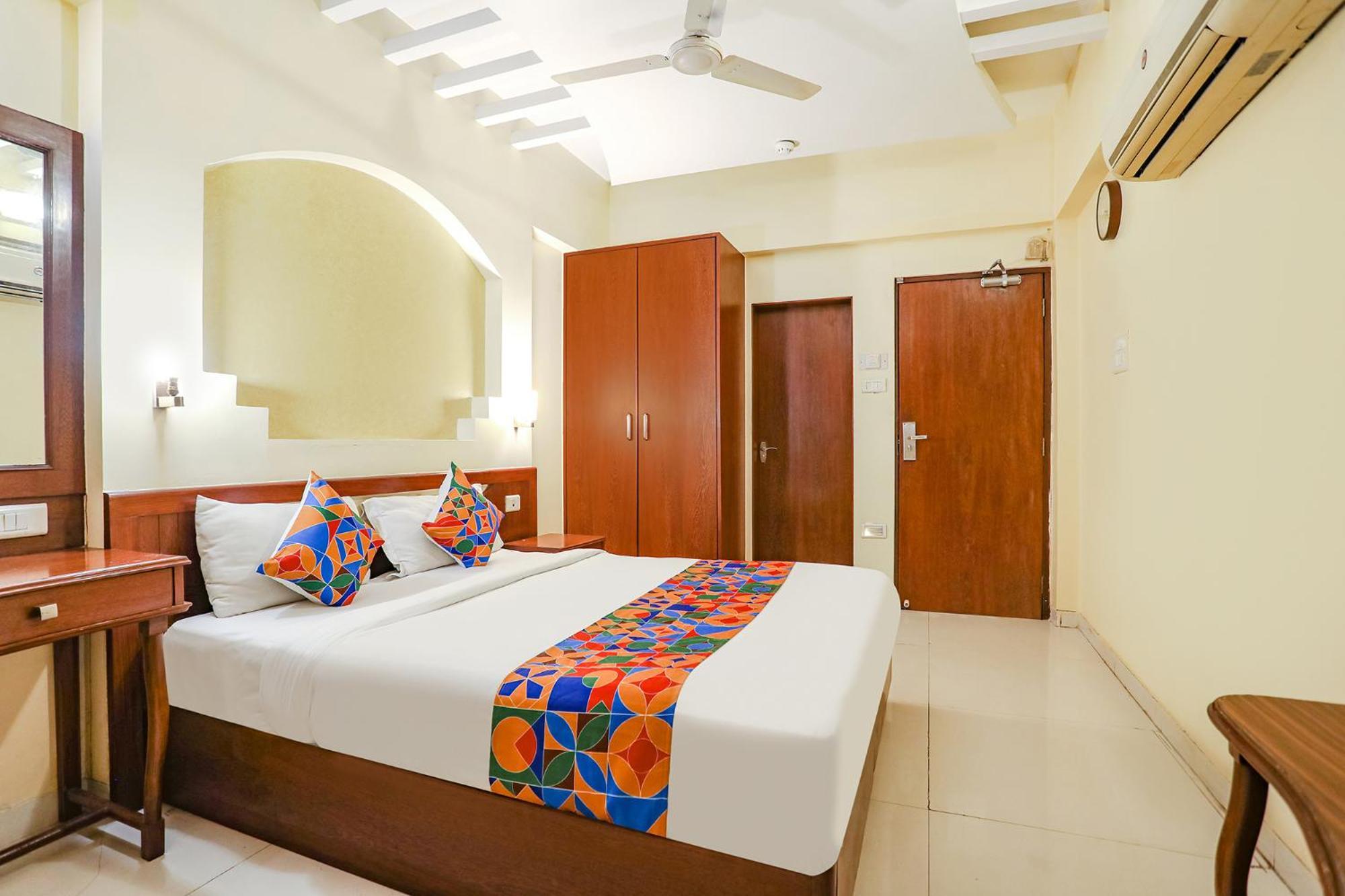 Fabhotel Shubhangan - Nr Bandra Hotel 3*