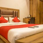 Hotel Baba\'S Residency