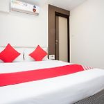 Oyo 29653 Royal Inn