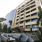 Oyo76492 Hotel Sai Leela Grand