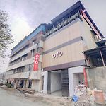 Oyo 66155 Hotel Golden Palace Inn