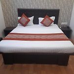 Hotel Grants Residency