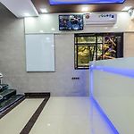 Hotel Plaza- Near Byculla Railway Station
