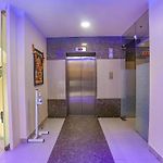 Fabhotel Royal International