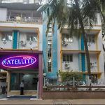 Hotel Satellite