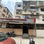Royal Guest House By Wb Inn