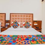 Fabexpress Emerald Inn