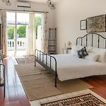 Ama Stays And Trails Casa Kenzo, Kashid