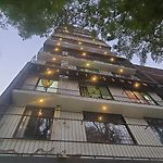 Osi Apartments Khar West