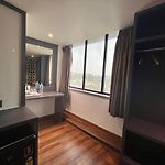 Hotel Pacific By Bestays