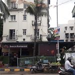 Shine Hospitality Palace