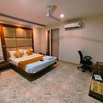 Apex Hotel