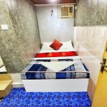 Hotel New Amaan Palace
