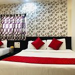 Hotel Guestinn Residency