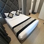 Hotel Beverly Palace Santacruz - Near Bkc - Near Mumbai Airport T1 - Unmarried Couples Not Allowed