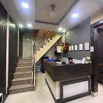 Hotel Royal Grand - Near Mumbai International Airport