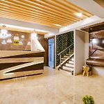 Fabhotel Zara Grand