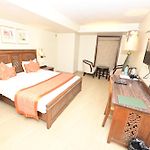 Hotel Sai Inn