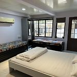 Ravish Apartment, Juhu
