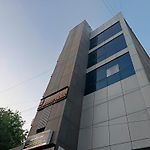 Hotel Beverly Palace Santacruz - Near Bkc - Mumbai Airport T1