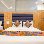 Fabhotel National