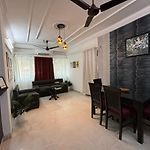 Ivy Aristo, Private 1 Bhk In Heart Of Lokhandwala, Andheri