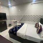 Hotel O Sai Residency