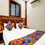 Hotel Golden Sands Near T2 International Airport Mumbai