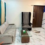 Cozy 1Bhk With City View In Bandra West 401