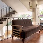 Hotel O Rana Residency Near Western Express Highway Metro Station