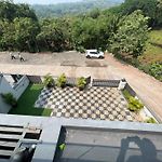 Stayhaven Starmount 4Bhk & Pool
