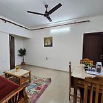 Pinaki Comfort Stay Malad