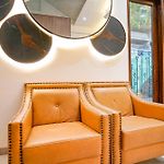 Fabhotel Global Spaces - Nr Nesco Exhibition Center