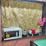 Ivory Room, Ac, Smart Tv, Ensuite, Independent Homestay