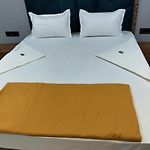 Hotel Aqua Highway Residency