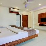 Hotel Golden Palms