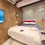 Studio 105 Bhamala House, Near Boojee Cafe, Kantwadi, Bandra West