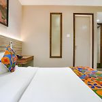 Glitz Hotels Dream Residency Nr Iit - Powai
