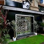 Diamond Hotel