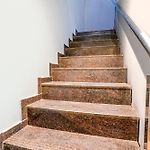Fabhotel Cozy Inn - Nr Mumbai International Airport