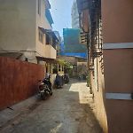 Cozy Rose Peaceful Village Retreat In Bandra