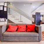 Super Townhouse Khar The Habitat