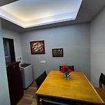 1Bhk Flat In Juhu