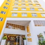Bloom Hub L Weh Andheri