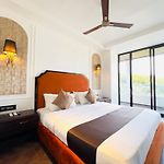 Hotel White Pearl - Colaba Mumbai