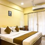 Pinakii Comfort Stay Vile Parle - Near Airport