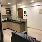 Bkc Nest 1Bhk Studio Apartment