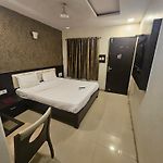 Prime Hotel Addore Palacee - Near Mumbai Airport , Visa Consultant , Jio World Convention Centre Bkc