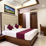 Gateway Star Hotel