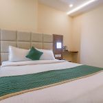 Hotel Crystal By Glitz Hotels